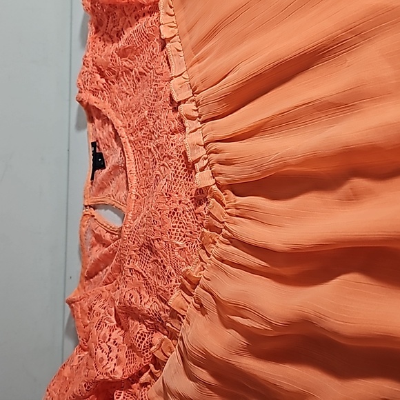Torrid Tangerine Chiffon look /stretch Lace trim Plus Size 1X Lightweight VGUC * - Picture 2 of 15